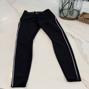 ALO Yoga Black Athletic Leggings with White Side Stripe